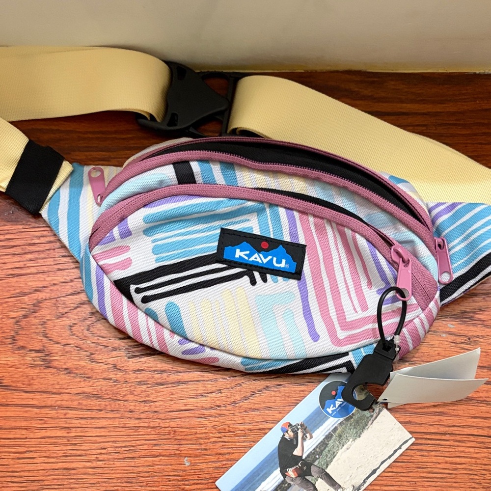 Kavu Pastel Geometric Waist Pack with Cream Strap
